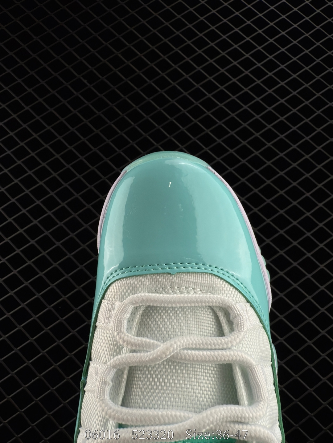 Nike Air Jordan 11 Retro Low